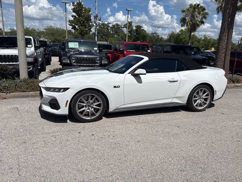Used 2024 Ford Mustang GT Premium RWD image 2