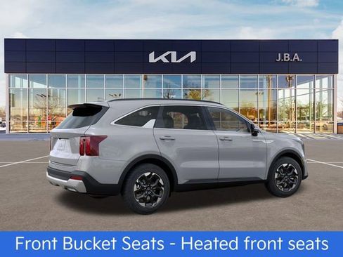 New 2026 Kia Sorento S image 7