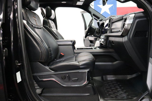 Used 2024 Ford F250 Platinum AWD/4WD image 8
