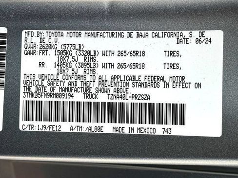 Used 2024 Toyota Tacoma TRD Sport RWD image 31