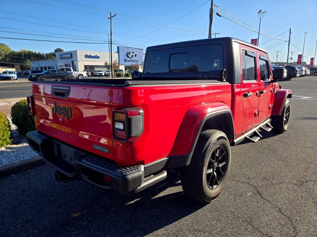 Used 2021 Jeep Gladiator Sport AWD/4WD image 5