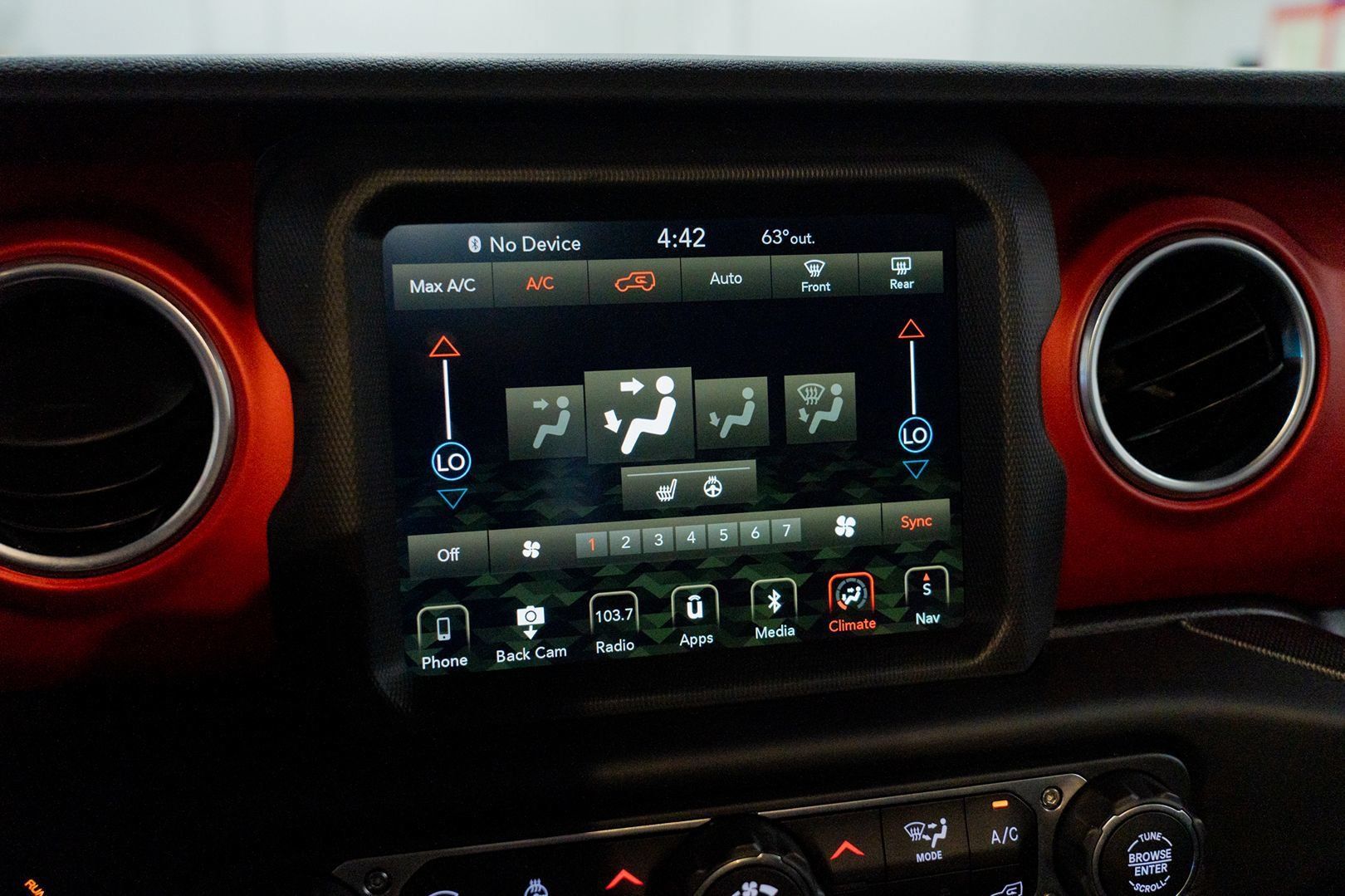 Used 2019 Jeep Wrangler Unlimited Rubicon AWD/4WD image 50
