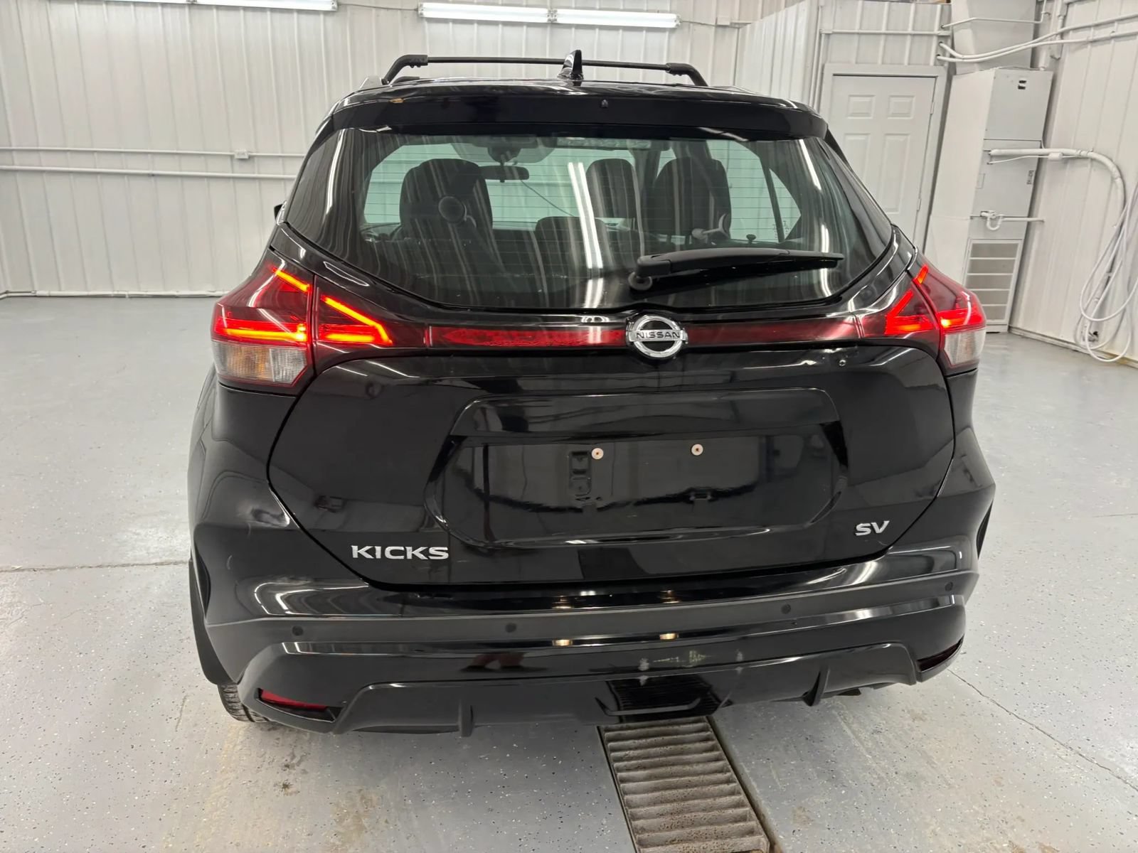 Used 2021 Nissan Kicks SV FWD image 5