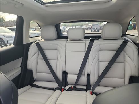 New 2026 Lincoln Nautilus Premier w/ Equipment Group 102A image 15