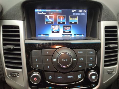 Used 2016 Chevrolet Cruze LT w/ Enhanced Safety Package FWD image 25