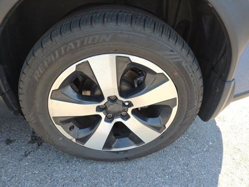 Used 2014 Subaru Crosstrek 2.0i Premium w/ Popular Package #2 AWD/4WD image 24