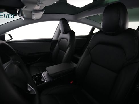 Used 2025 Tesla Model 3 Long Range RWD image 4