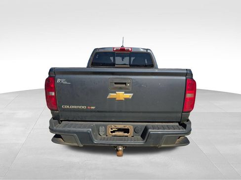Used 2017 Chevrolet Colorado Z71 AWD/4WD image 11