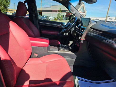 Used 2022 Lexus GX 460 Premium image 12