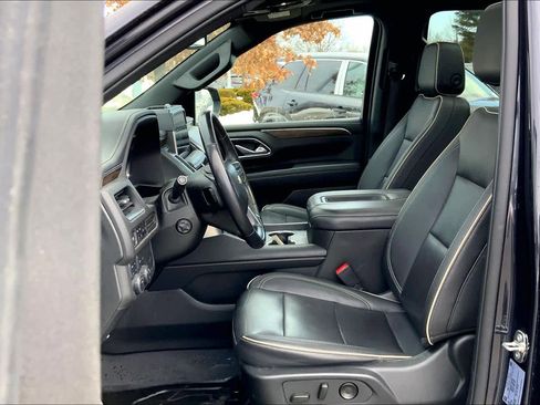 Used 2022 Chevrolet Tahoe Premier image 8