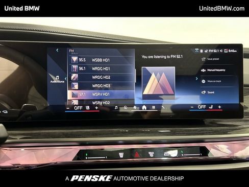 New 2026 BMW 750e xDrive w/ Premium Package image 16