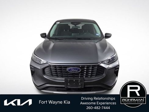 Used 2025 Ford Escape Active FWD image 3