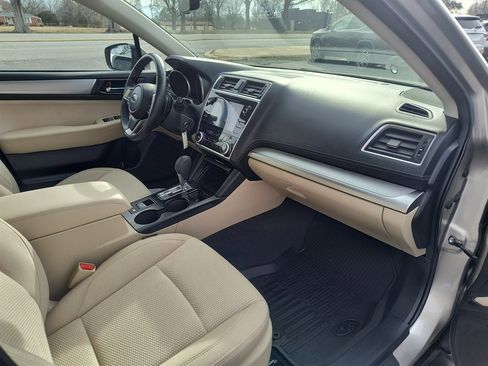 Used 2019 Subaru Outback 2.5i Premium w/ Popular Package #2 image 20