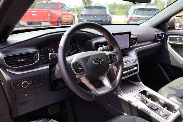 Used 2023 Ford Explorer Timberline AWD/4WD image 11