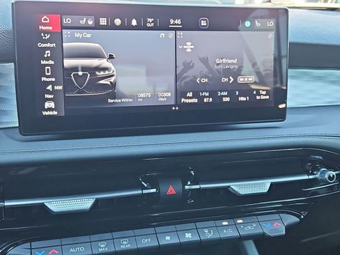 Used 2024 Alfa Romeo Tonale Veloce image 28