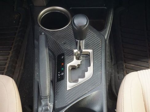 Used 2013 Toyota RAV4 XLE AWD/4WD image 28