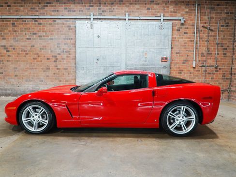 Used 2008 Chevrolet Corvette Coupe RWD image 10