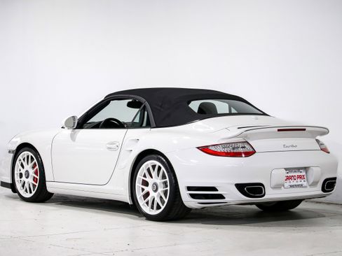 Used 2011 Porsche 911 Turbo image 7