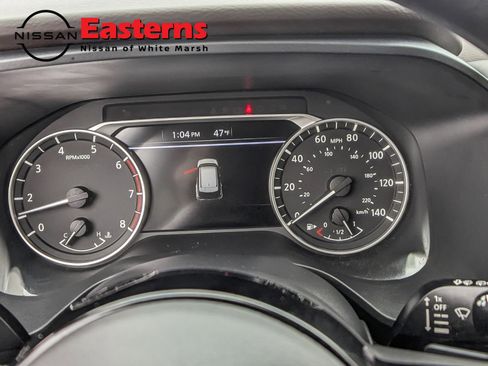 Used 2022 Nissan Rogue SV image 35