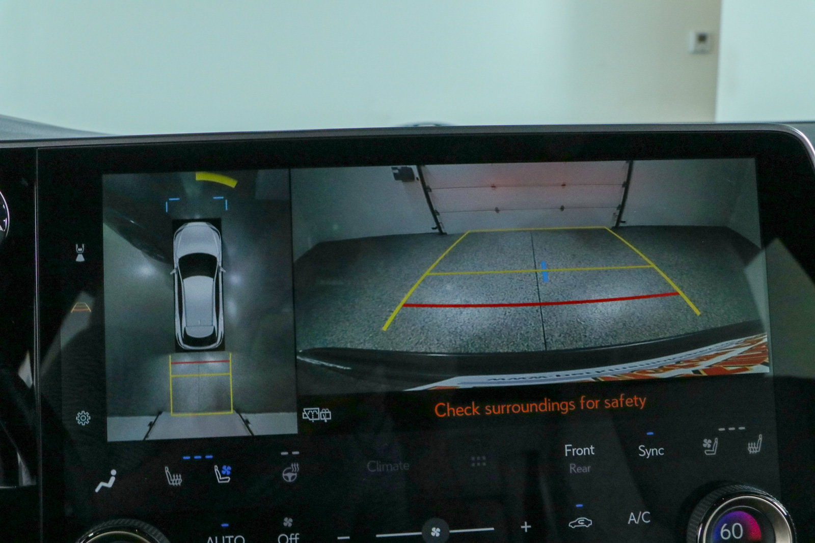 Used 2025 Lexus RX 350 Premium w/ Convenience Package FWD image 19