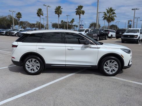 Certified 2024 Lincoln Corsair FWD image 3