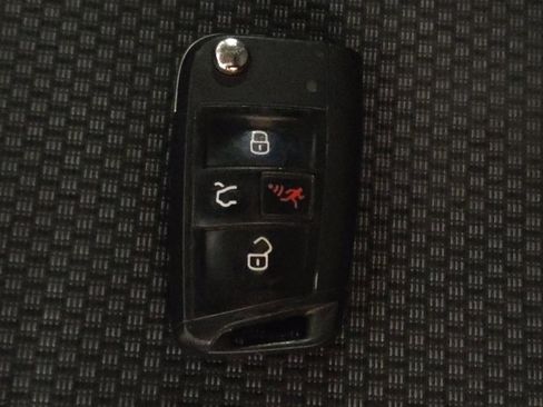 Used 2019 Volkswagen Jetta S FWD image 32