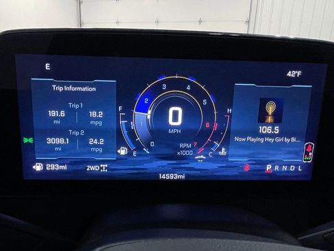 Used 2026 Chevrolet Traverse LT image 6