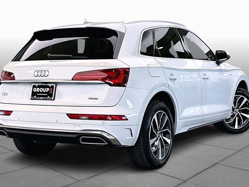 Used 2022 Audi Q5 2.0T Premium w/ Convenience Package image 13