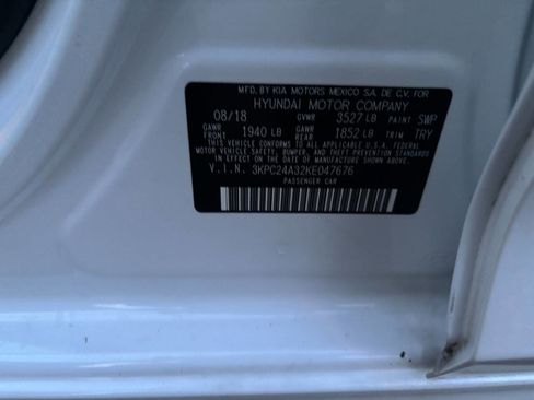 Used 2019 Hyundai Accent SE image 12