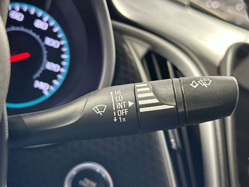 Used 2023 Chevrolet Malibu LT image 29