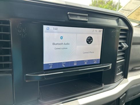 Used 2025 Ford F250 XLT AWD/4WD image 4