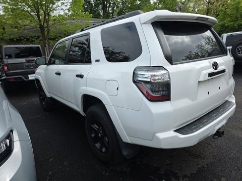 Used 2020 Toyota 4Runner SR5 Premium AWD/4WD image 7
