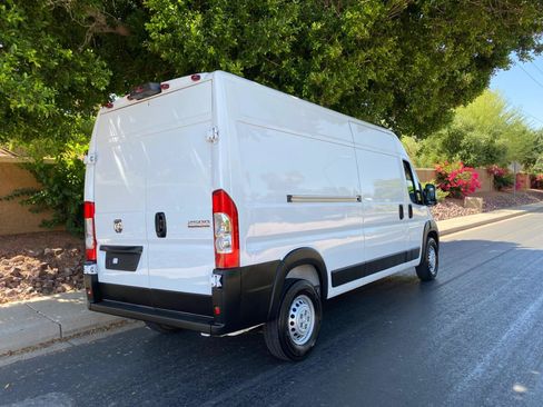 Used 2026 RAM ProMaster 2500 w/ Convenience Group FWD image 7