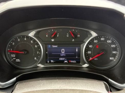 Used 2020 Chevrolet Equinox LT FWD image 26