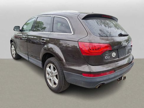 Used 2010 Audi Q7 3.6 Premium AWD/4WD image 4