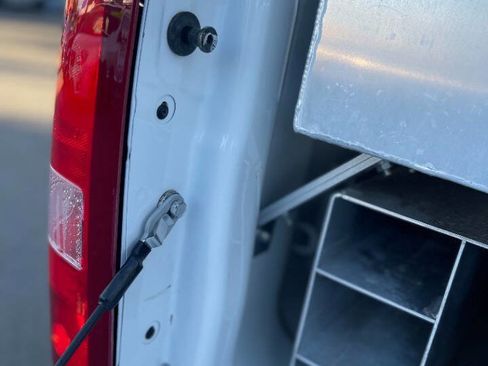 Used 2011 Chevrolet Silverado 2500 W/T image 41