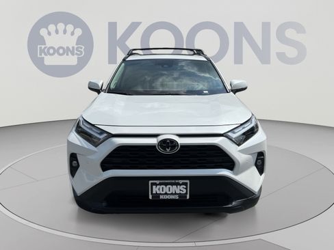 Used 2025 Toyota RAV4 XLE Premium w/ Weather Package AWD/4WD image 11