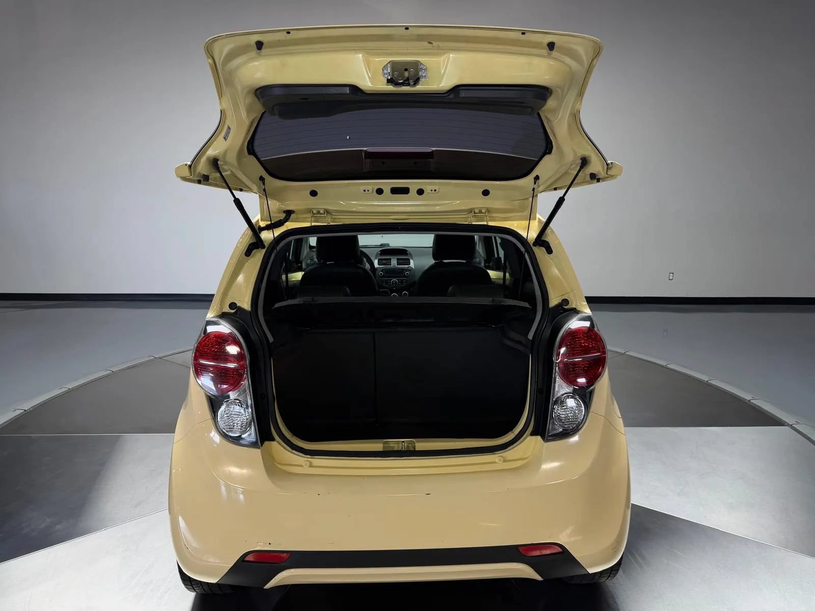 Used 2014 Chevrolet Spark LS FWD image 12