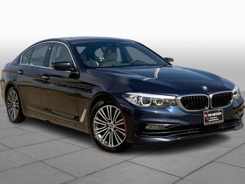 Used 2018 BMW 530i image 2