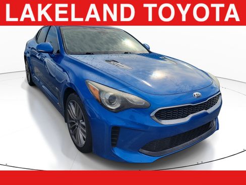 Used 2018 Kia Stinger RWD image 1