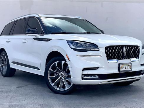 Used 2021 Lincoln Aviator Grand Touring w/ Elements Package Plus AWD/4WD image 22