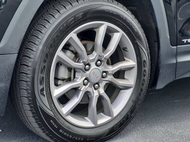 Used 2024 GMC Terrain SLT AWD/4WD image 21