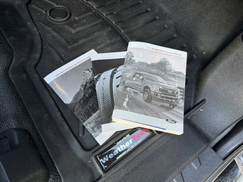 Used 2022 Ford F250 XL w/ Power Equipment Group image 22