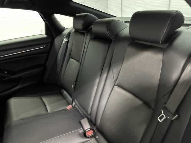 Used 2022 Honda Accord Sport image 14