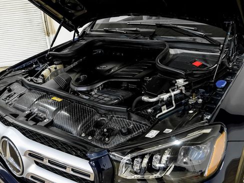 Used 2020 Mercedes-Benz GLS 450 4MATIC w/ Convenience Package image 42