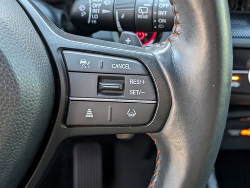 Used 2023 Honda CR-V Sport image 32