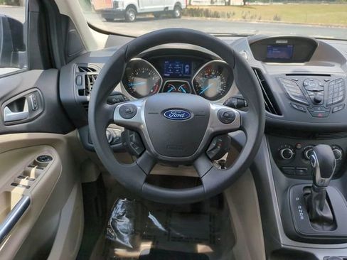 Used 2014 Ford Escape SE FWD image 17