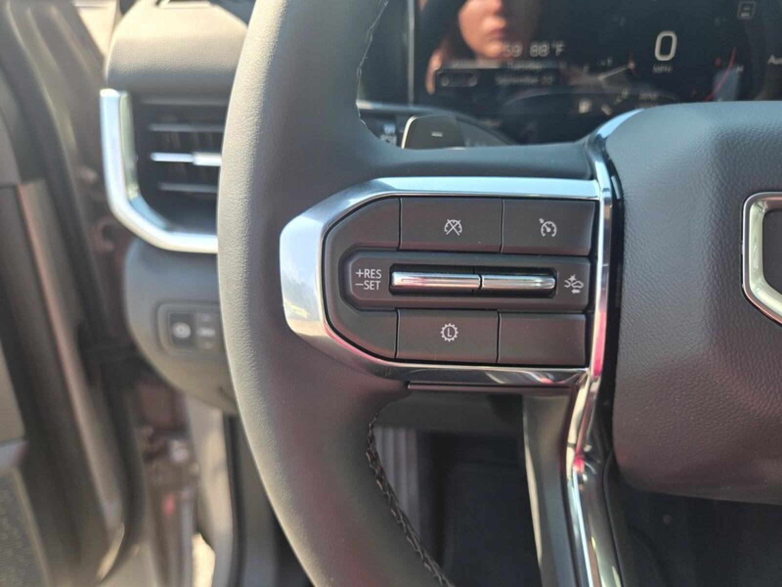 New 2027 GMC Terrain Elevation w/ Black Edition FWD image 13