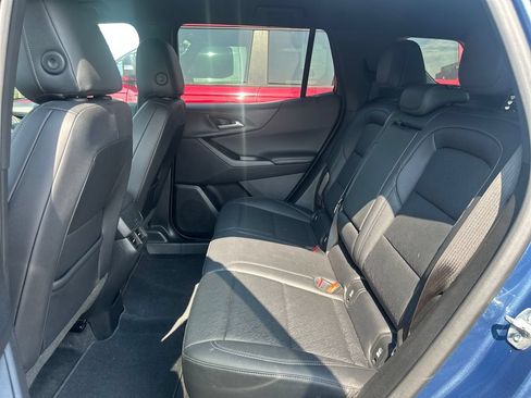 Used 2025 Chevrolet Equinox LT w/ Convenience Package II FWD image 13