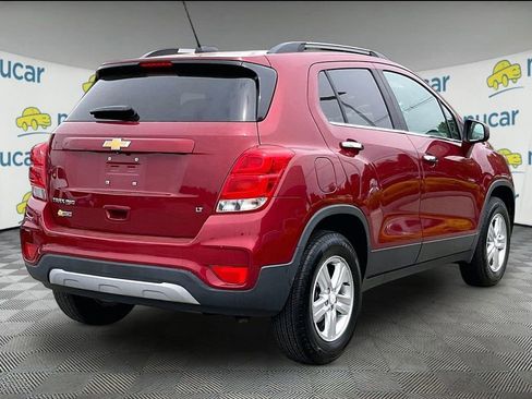 Used 2018 Chevrolet Trax LT w/ LT Convenience Package AWD/4WD image 6